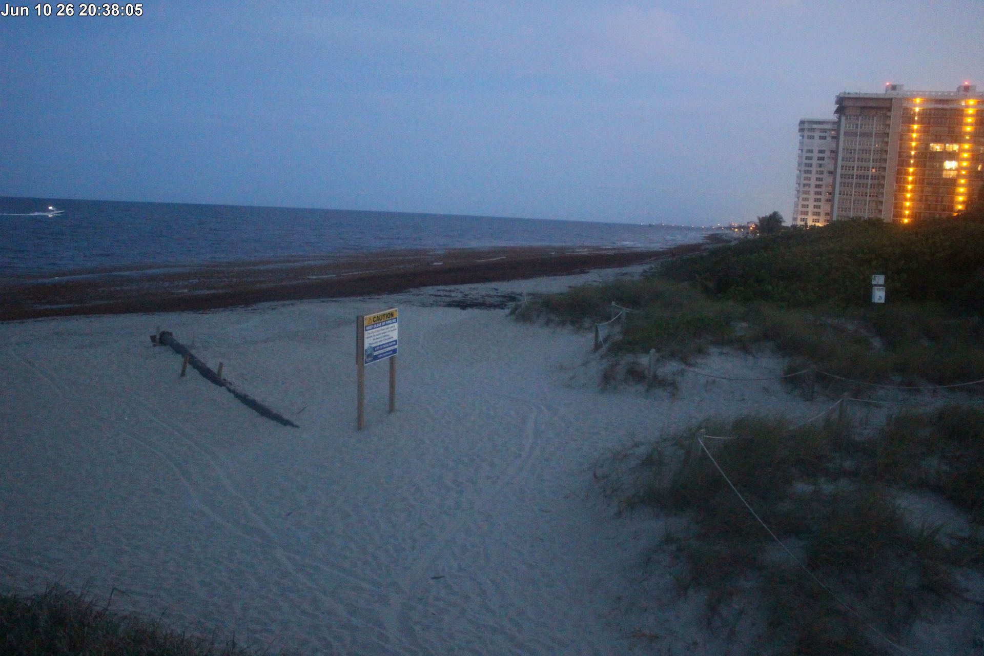 Boca Raton Inlet — North Beach — live